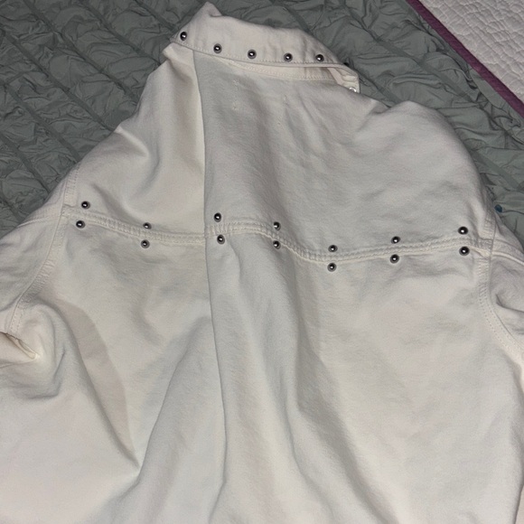Universal Thread White Jean Jacket - Picture 4 of 4